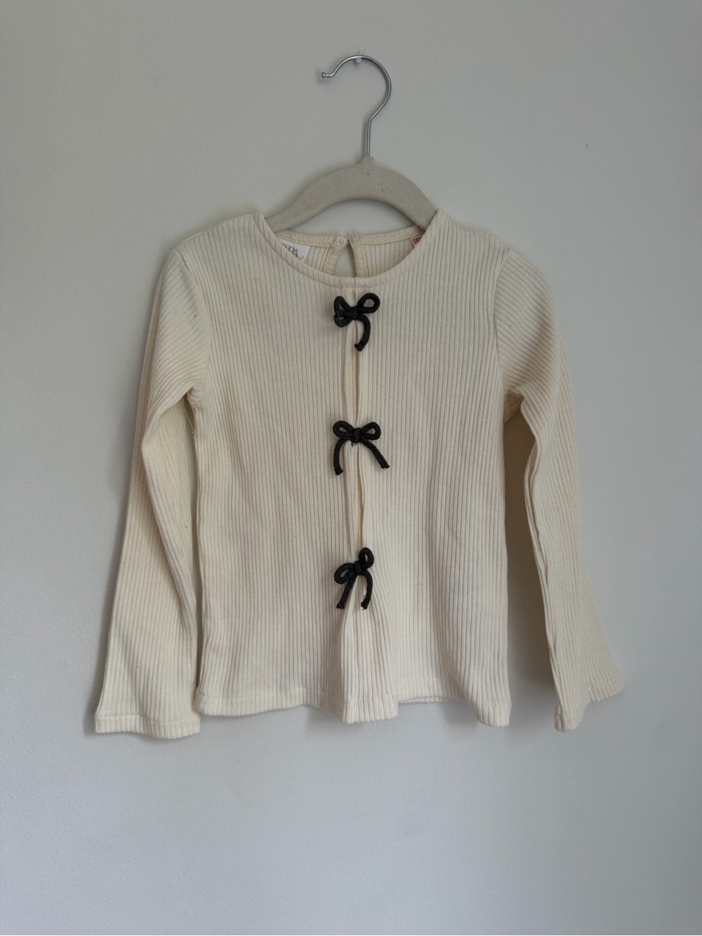 Zara Ribbed Long-Sleeve Top with Black Bow Detail (Size 4)